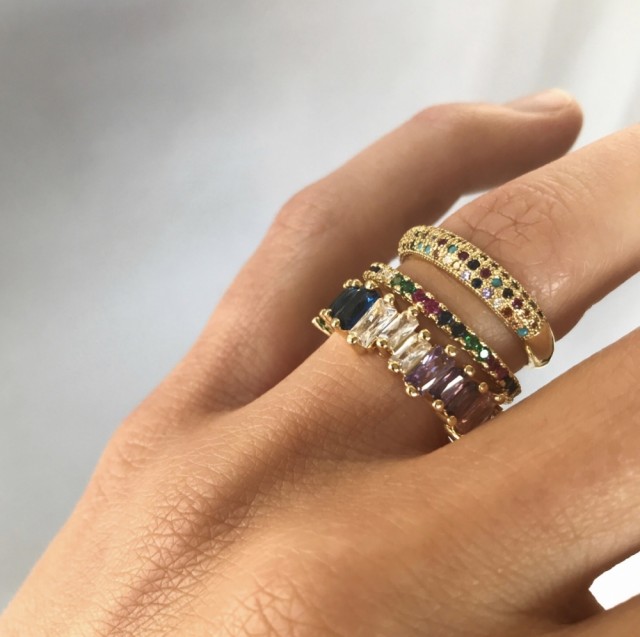 JT Ring Med Fargede Krystaller JoyTag Norwegian Jewellery Brand